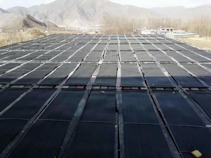 太阳能+空气能大型恒温游泳池西藏项